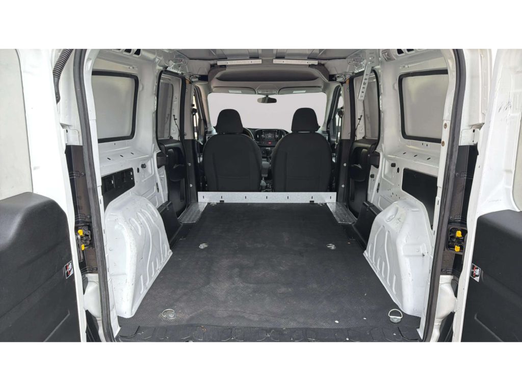 Photo 29 of this RAM PROMASTER CITY