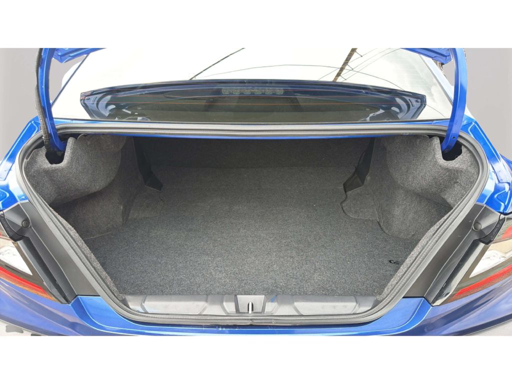 Photo 34 of this SUBARU WRX
