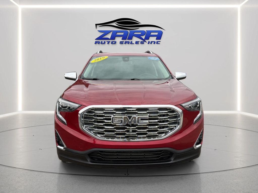 Photo 2 of this GMC TERRAIN