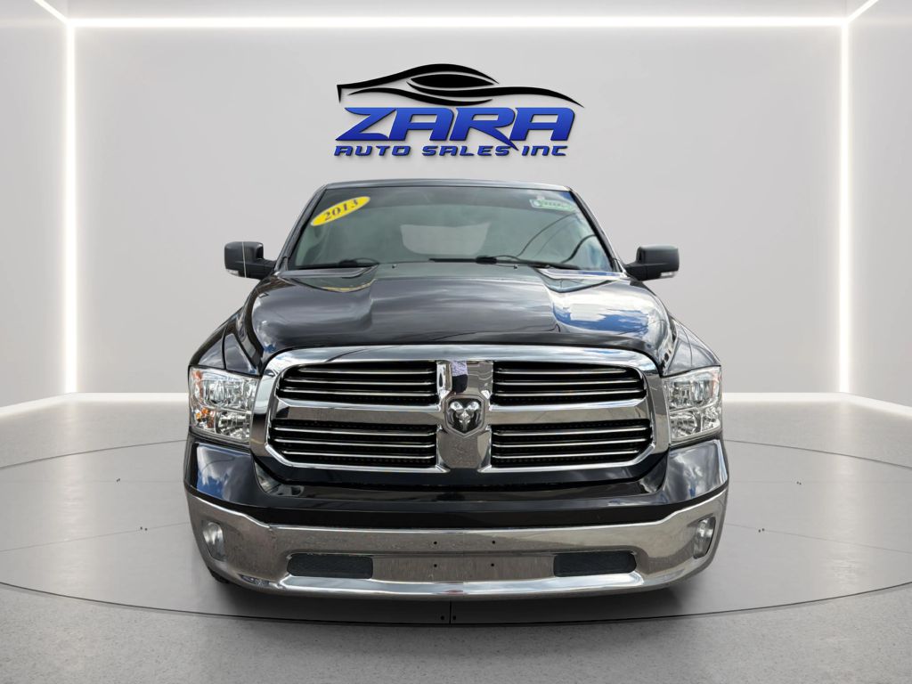 Photo 2 of this RAM 1500