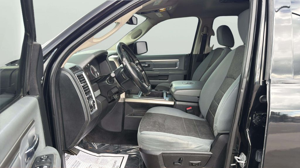 Photo 11 of this RAM 1500