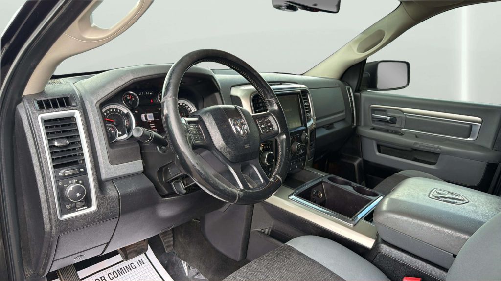 Photo 17 of this RAM 1500