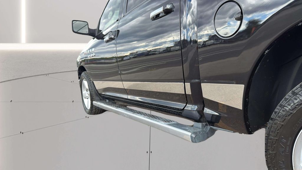Photo 31 of this RAM 1500