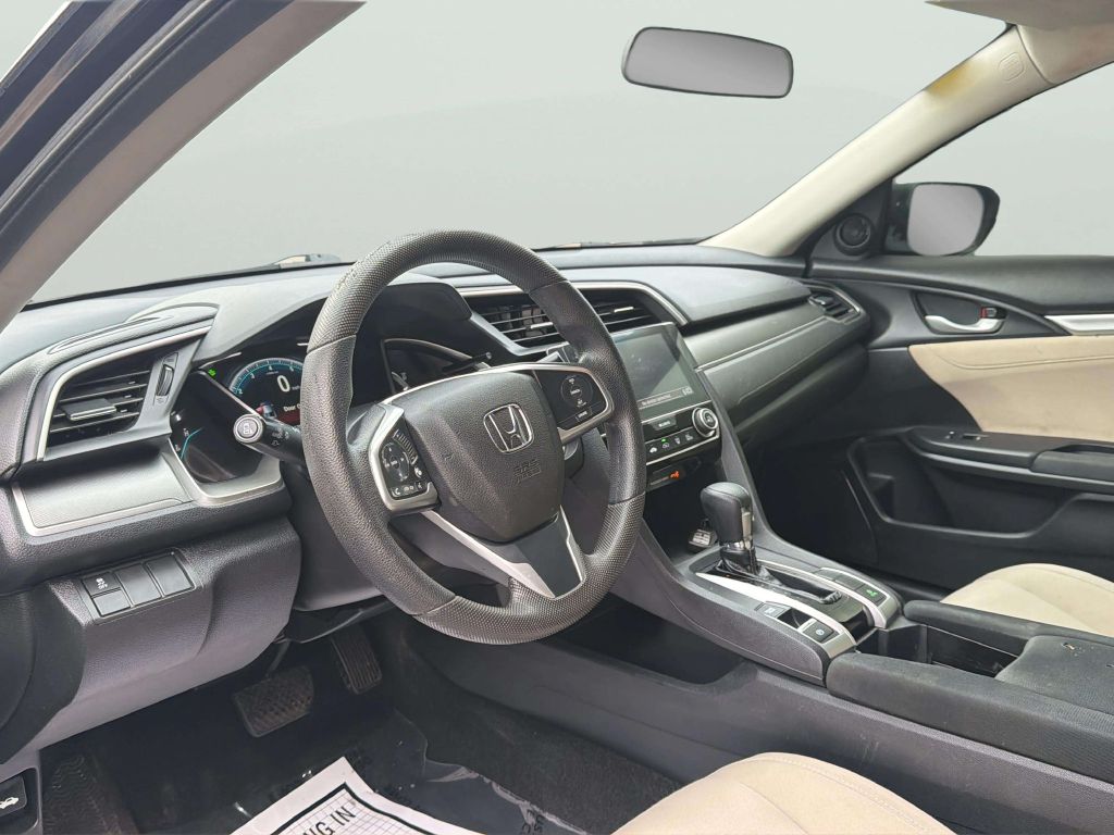 Photo 10 of this HONDA CIVIC