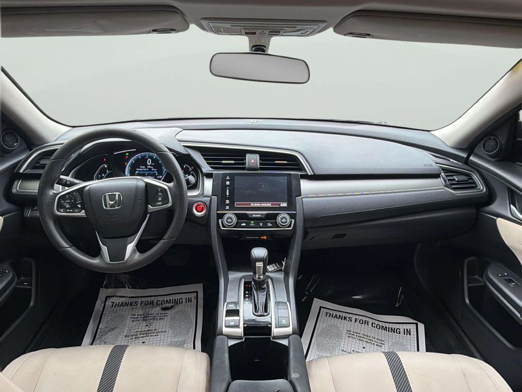 Photo 18 of this HONDA CIVIC