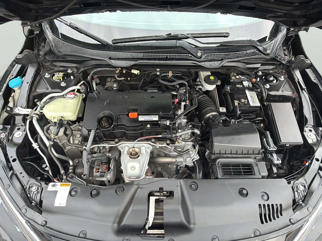 Photo 24 of this HONDA CIVIC