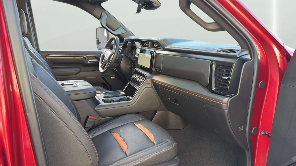 Photo 18 of this GMC SIERRA 2500HD
