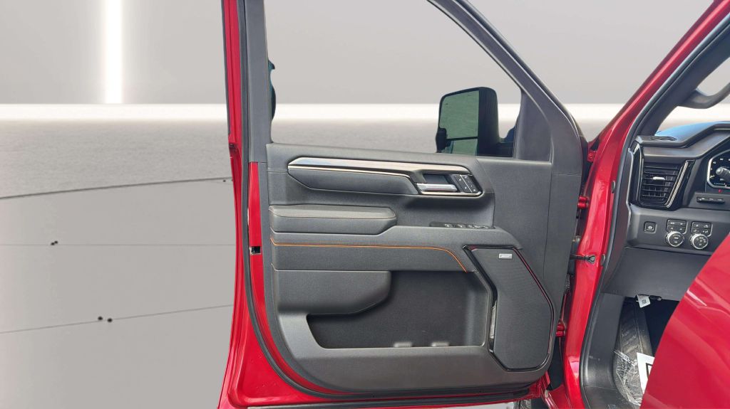 Photo 21 of this GMC SIERRA 2500HD
