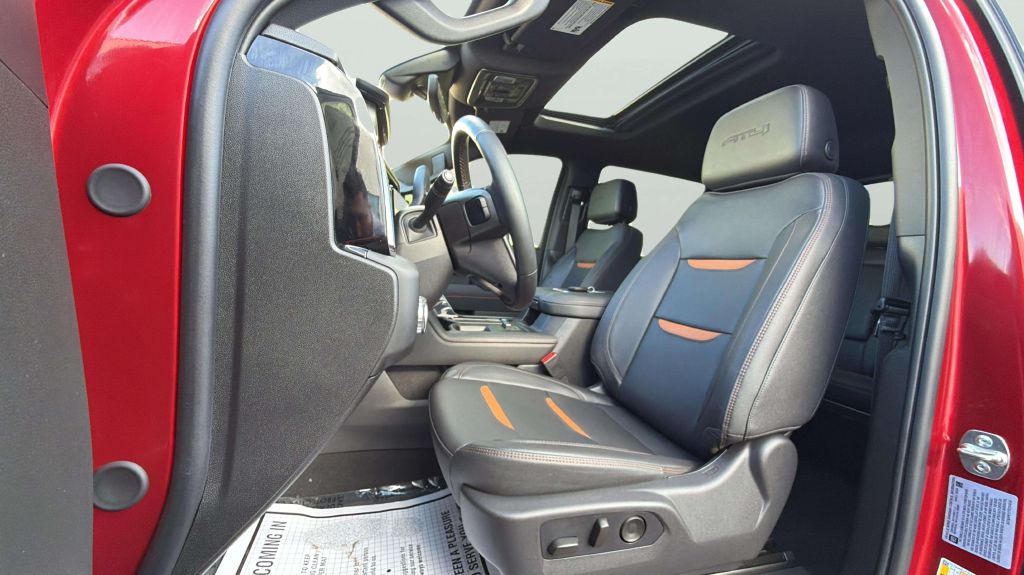 Photo 38 of this GMC SIERRA 2500HD