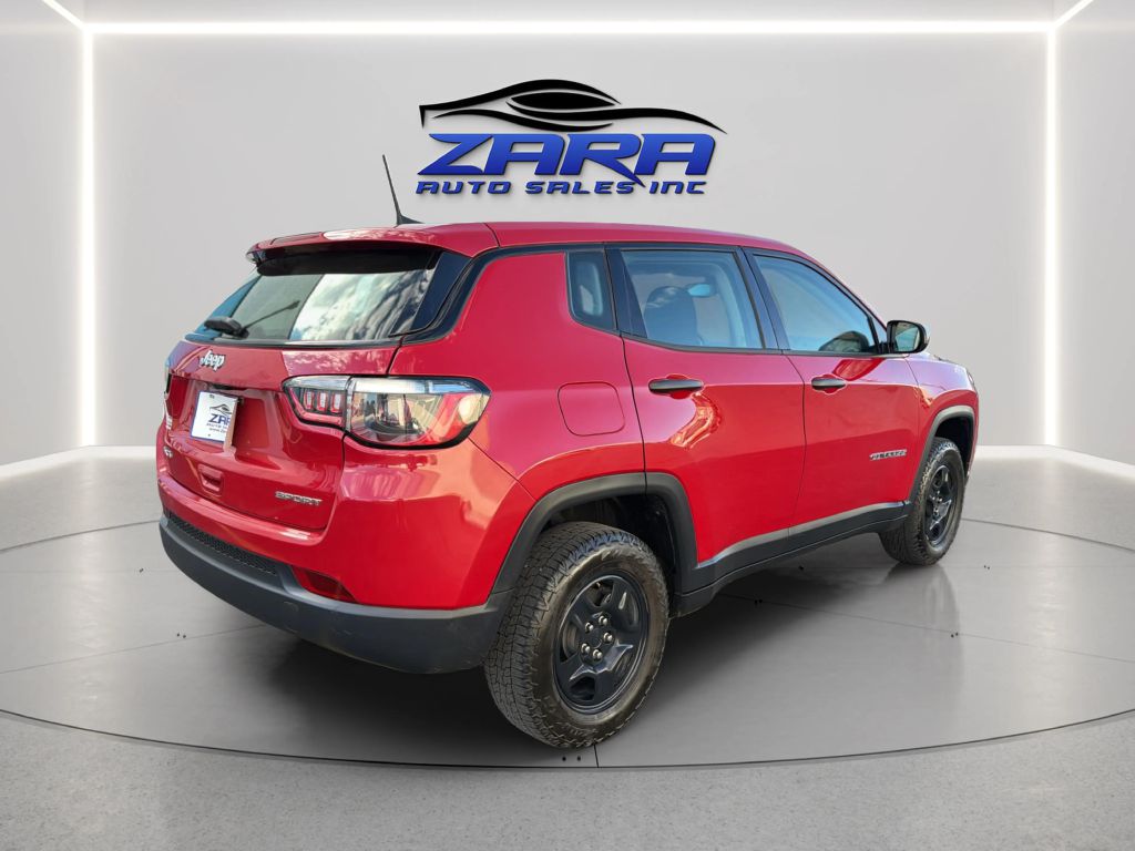 Photo 7 of this JEEP COMPASS