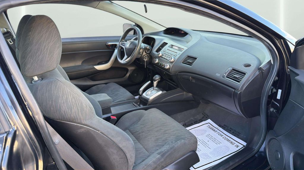 Photo 15 of this HONDA CIVIC