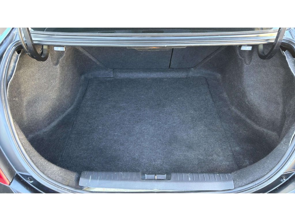 Photo 28 of this HONDA CIVIC