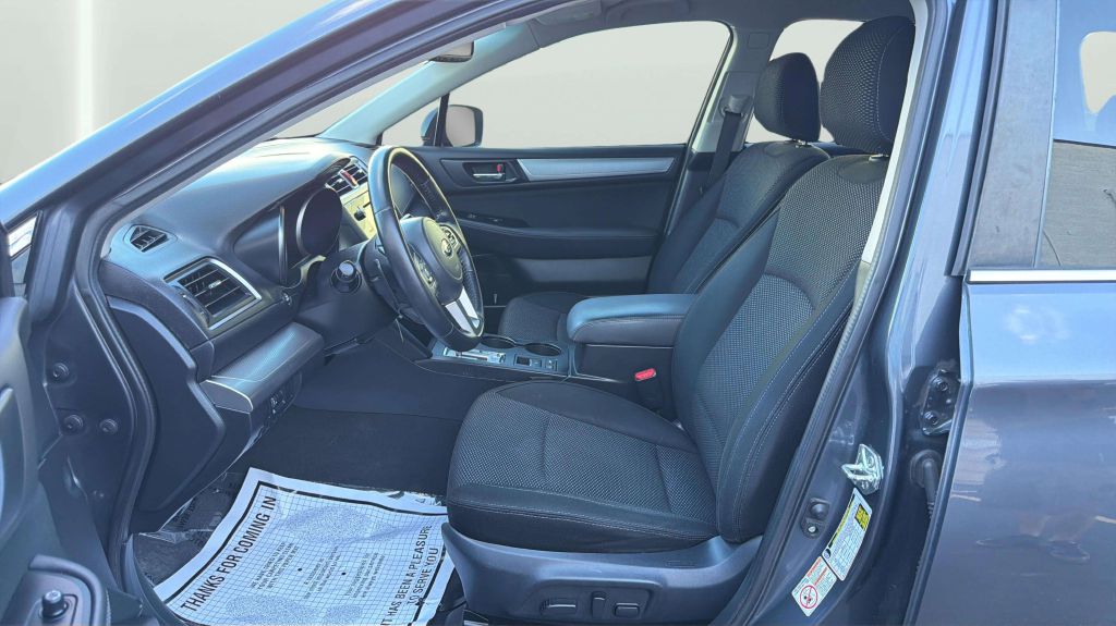 Photo 11 of this SUBARU OUTBACK