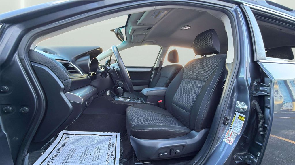 Photo 27 of this SUBARU OUTBACK