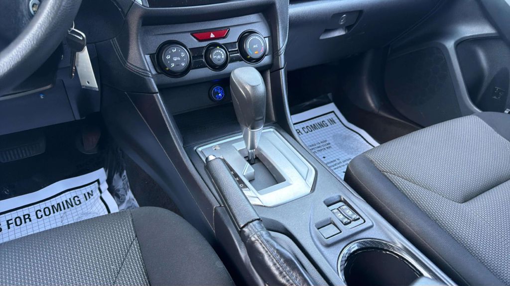 Photo 23 of this SUBARU IMPREZA