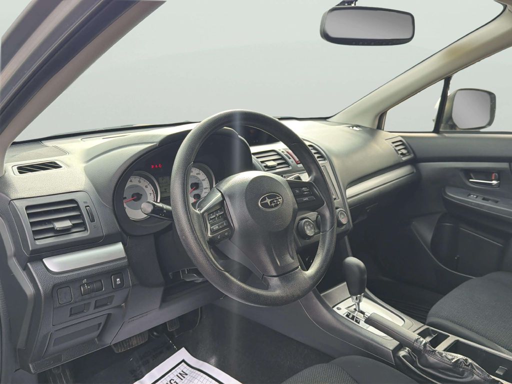 Photo 13 of this SUBARU IMPREZA