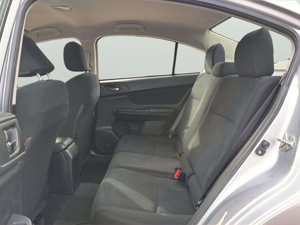 Photo 15 of this SUBARU IMPREZA