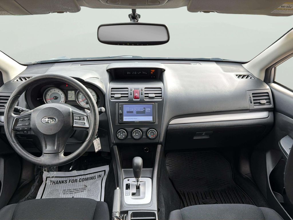 Photo 16 of this SUBARU IMPREZA