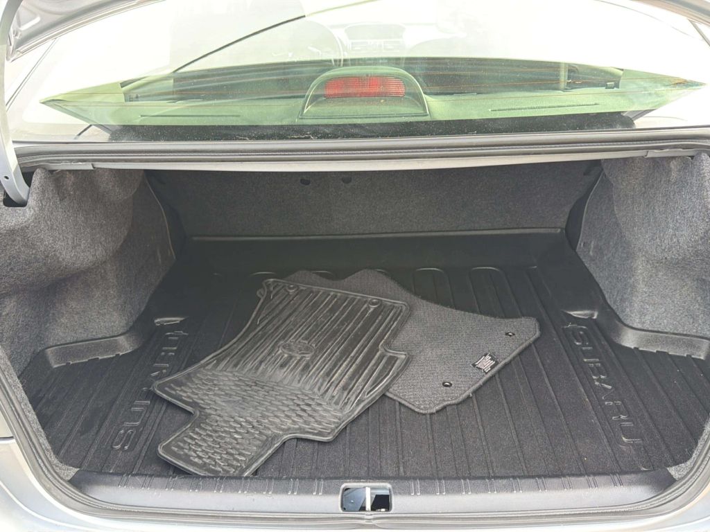 Photo 24 of this SUBARU IMPREZA