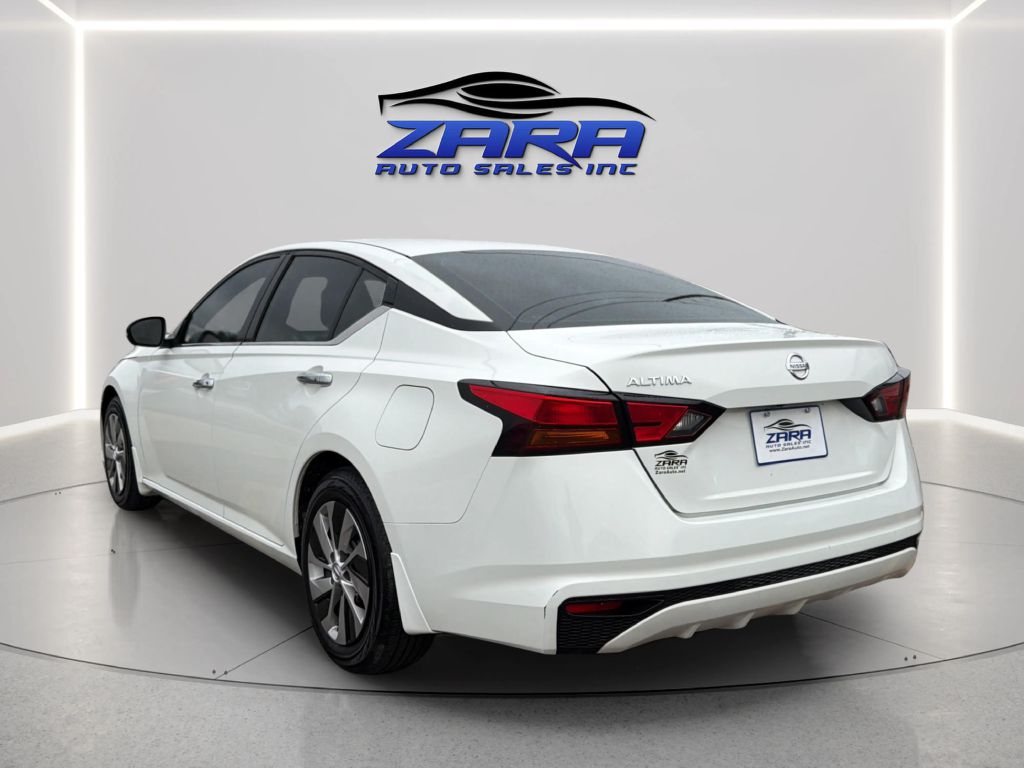Photo 5 of this NISSAN ALTIMA