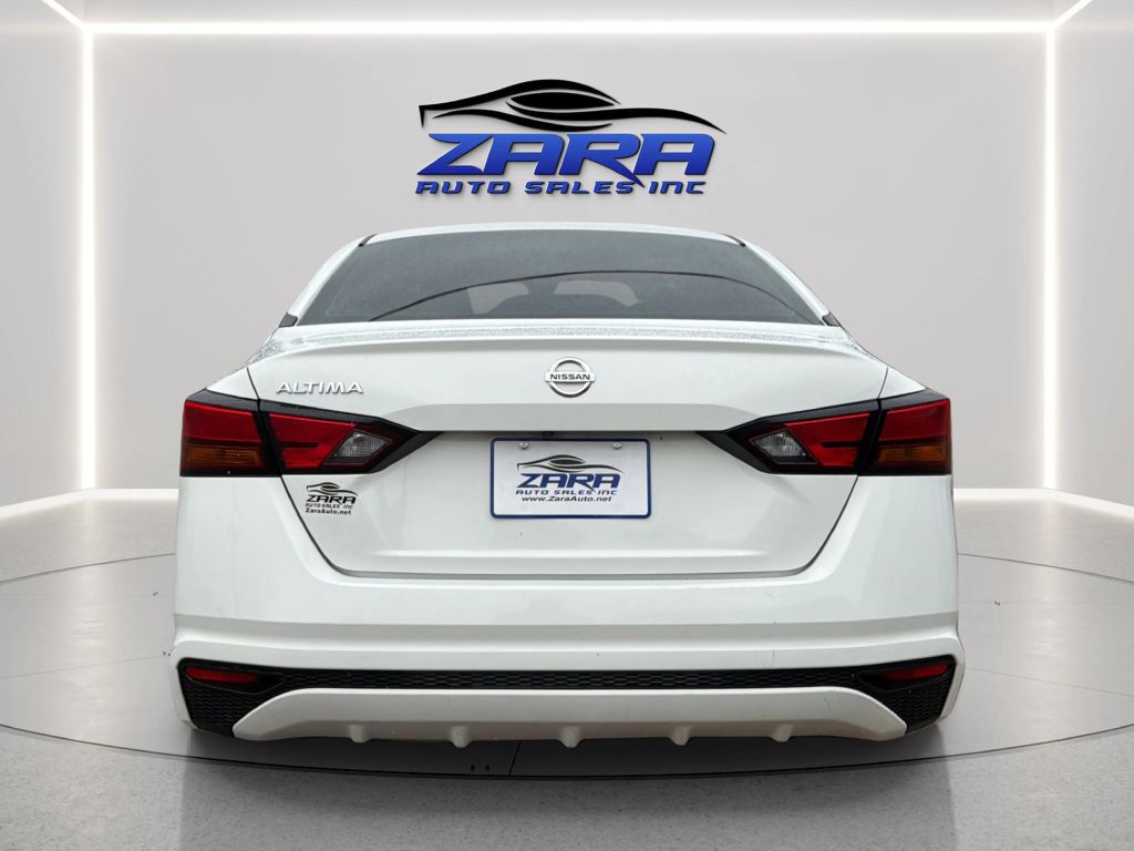 Photo 6 of this NISSAN ALTIMA