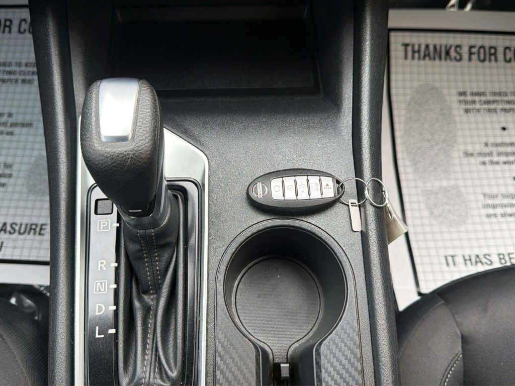 Photo 24 of this NISSAN ALTIMA