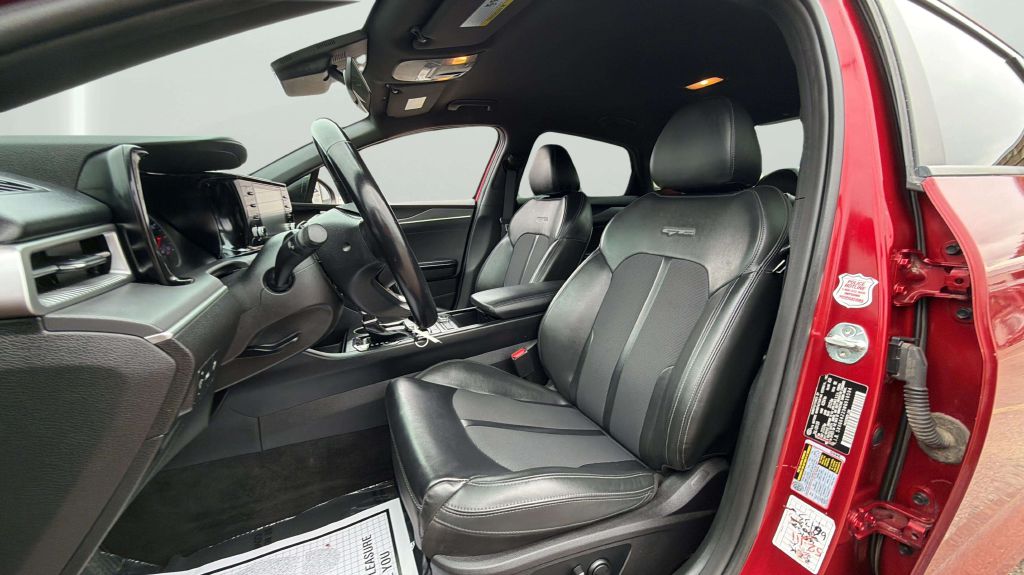 Photo 29 of this KIA K5