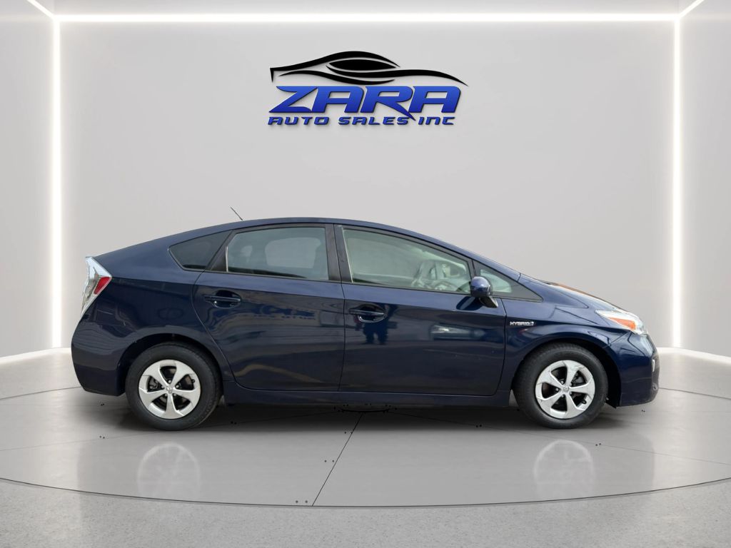 Photo 8 of this TOYOTA PRIUS