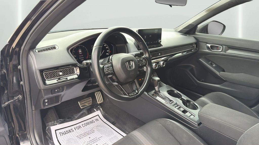 Photo 17 of this HONDA CIVIC