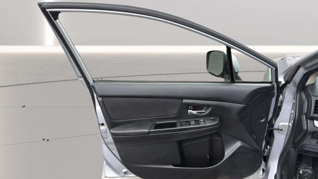 Photo 18 of this SUBARU IMPREZA