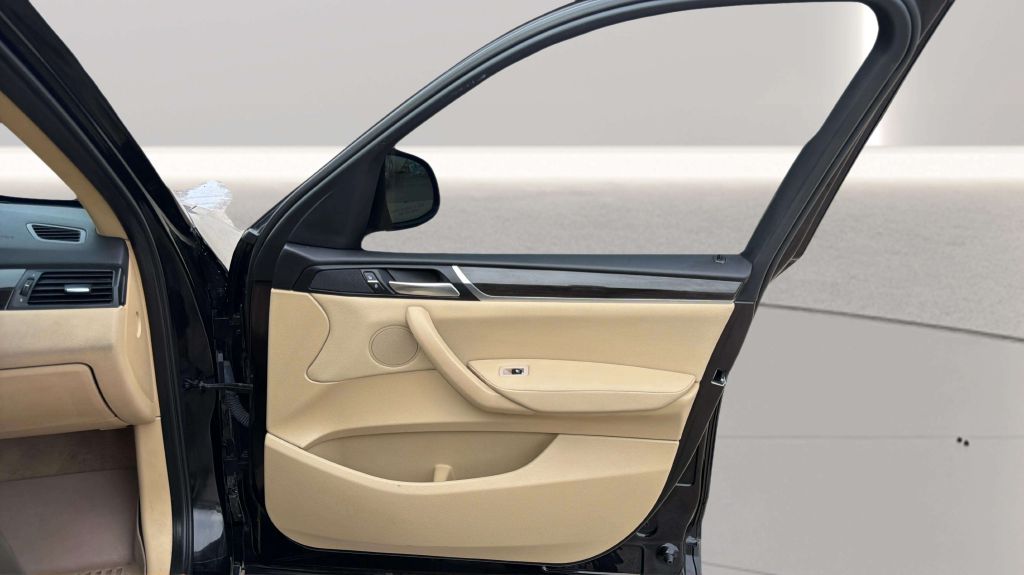 Photo 16 of this BMW X3