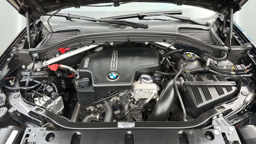 Photo 31 of this BMW X3