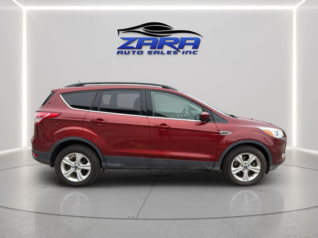 Photo 8 of this FORD ESCAPE