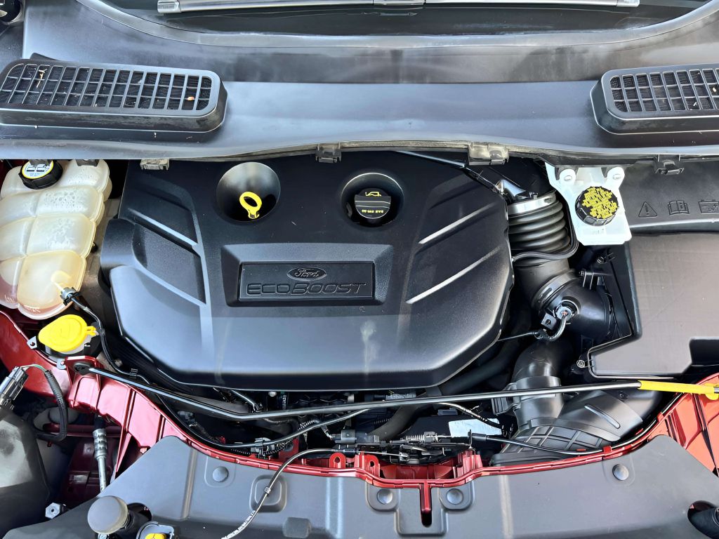 Photo 27 of this FORD ESCAPE
