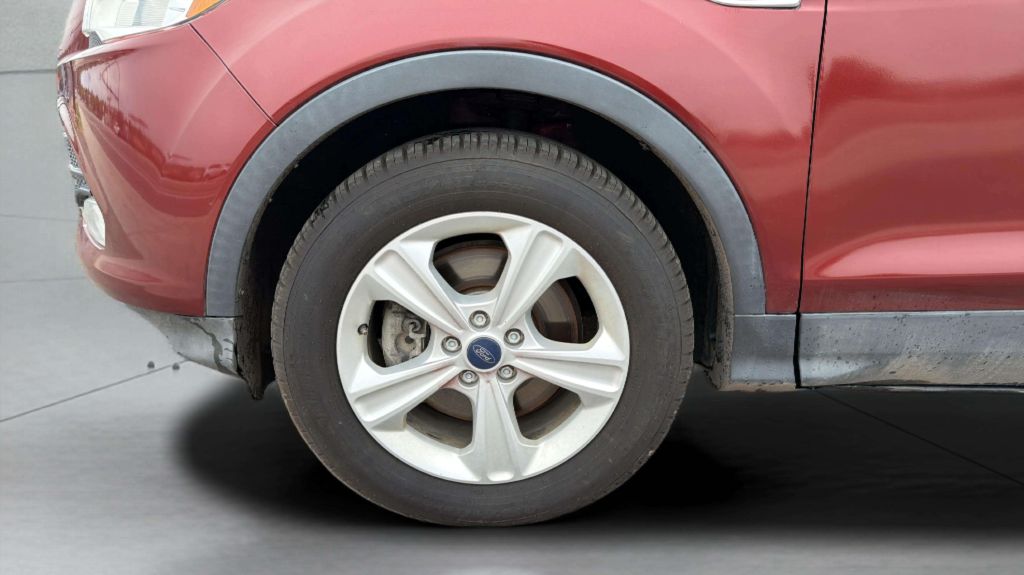 Photo 29 of this FORD ESCAPE