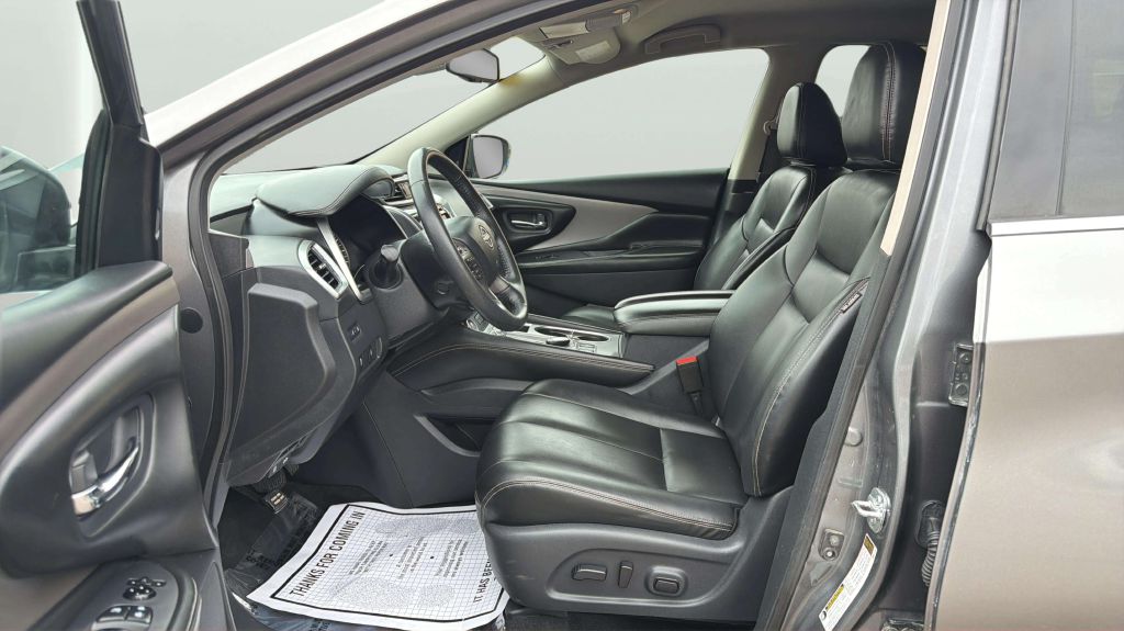 Photo 11 of this NISSAN MURANO