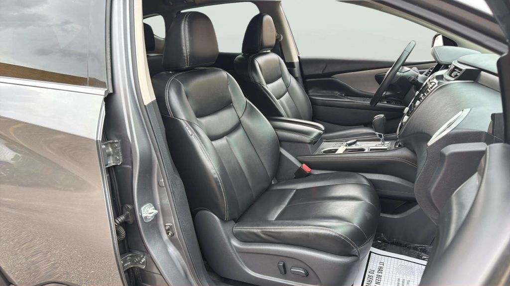 Photo 14 of this NISSAN MURANO