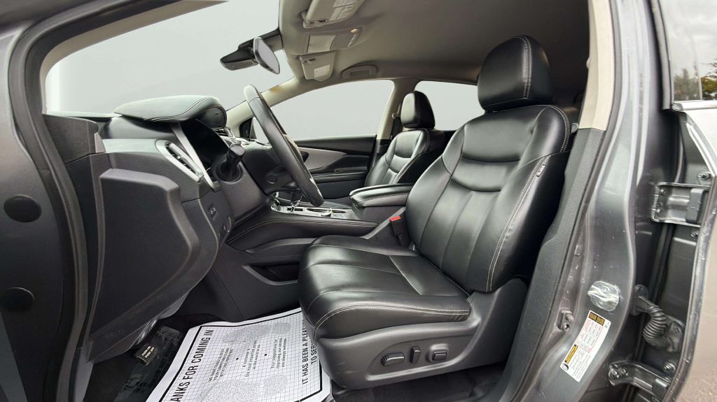 Photo 28 of this NISSAN MURANO
