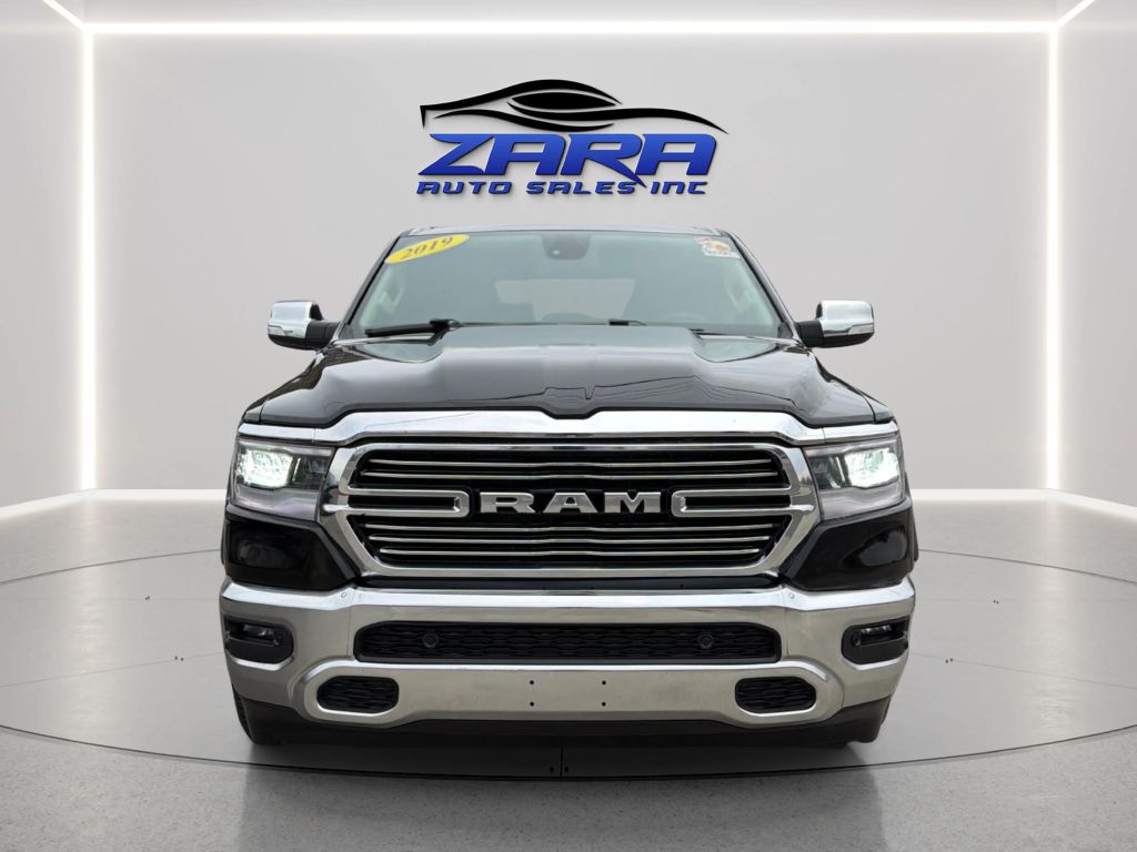 Photo 2 of this RAM 1500