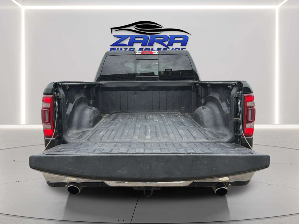 Photo 37 of this RAM 1500