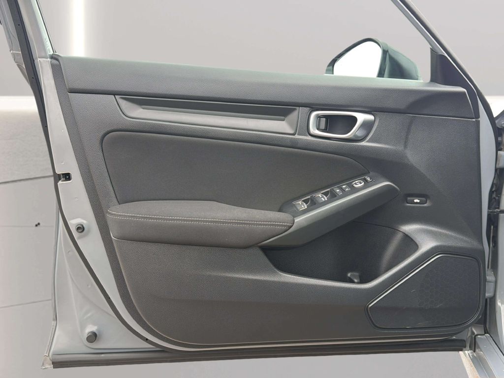 Photo 14 of this HONDA CIVIC