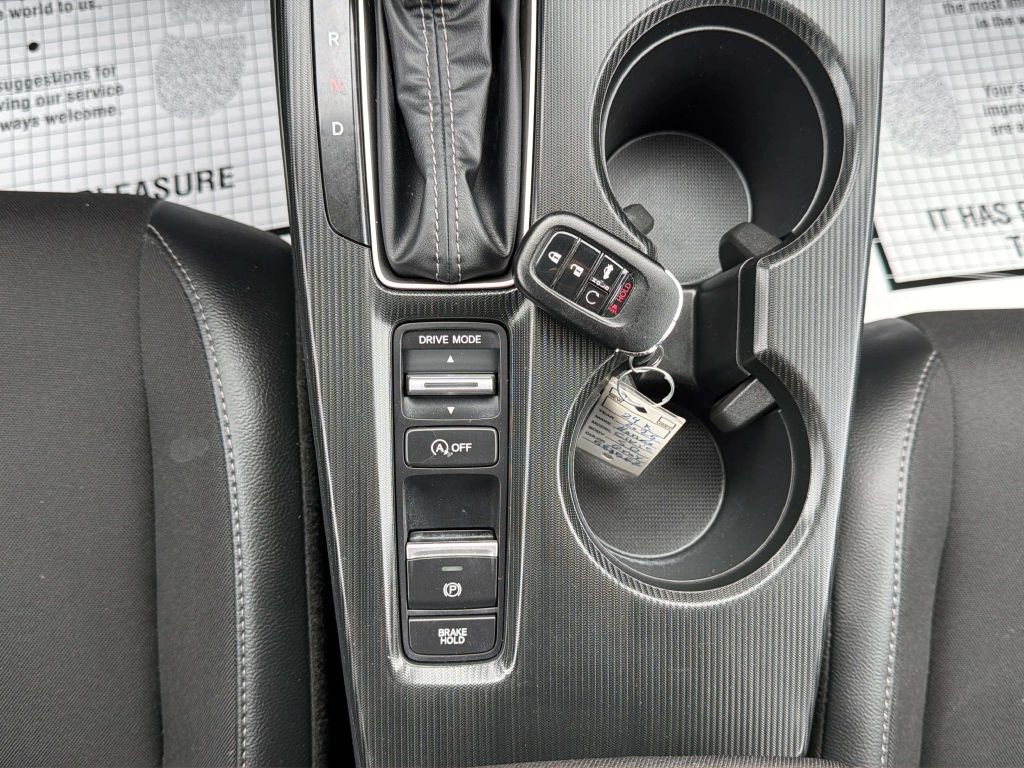 Photo 21 of this HONDA CIVIC