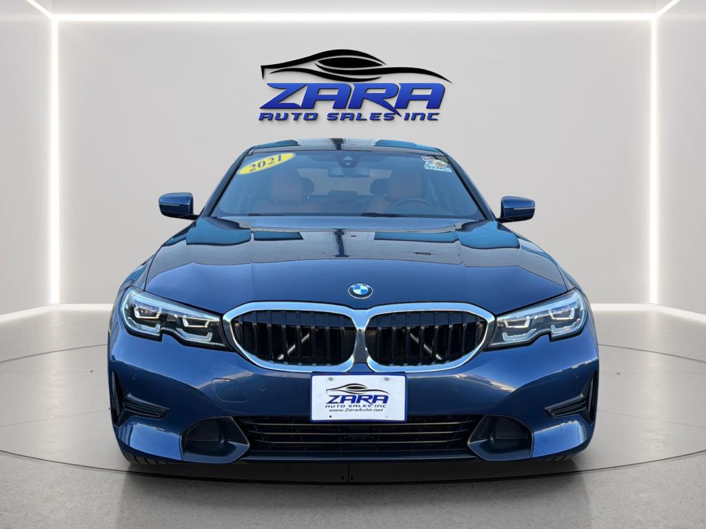 Photo 2 of this BMW 3 SERIES