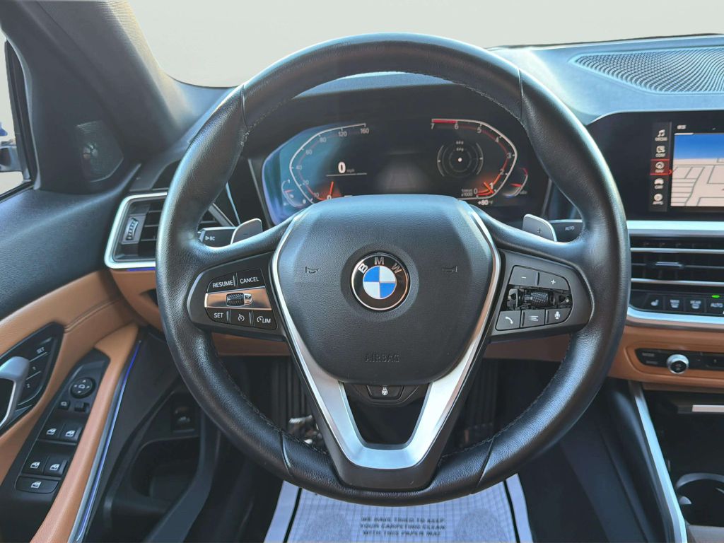 Photo 27 of this BMW 3 SERIES
