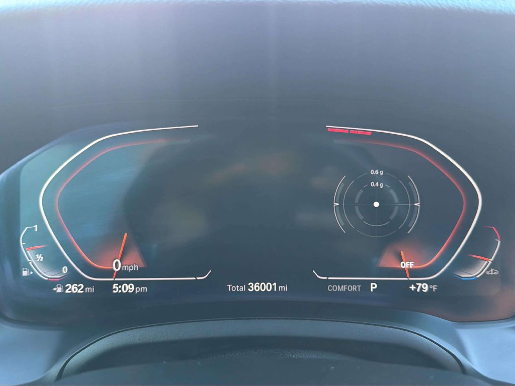 Photo 30 of this BMW 3 SERIES