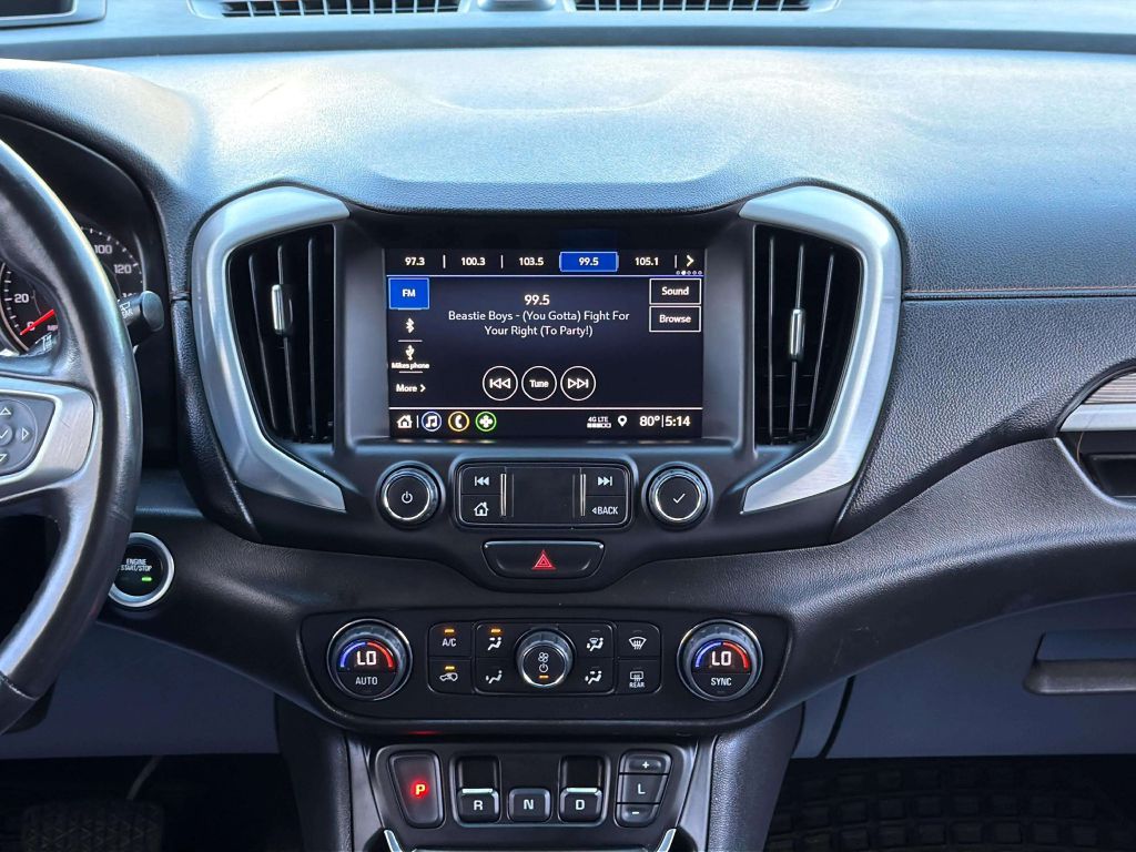 Photo 20 of this GMC TERRAIN