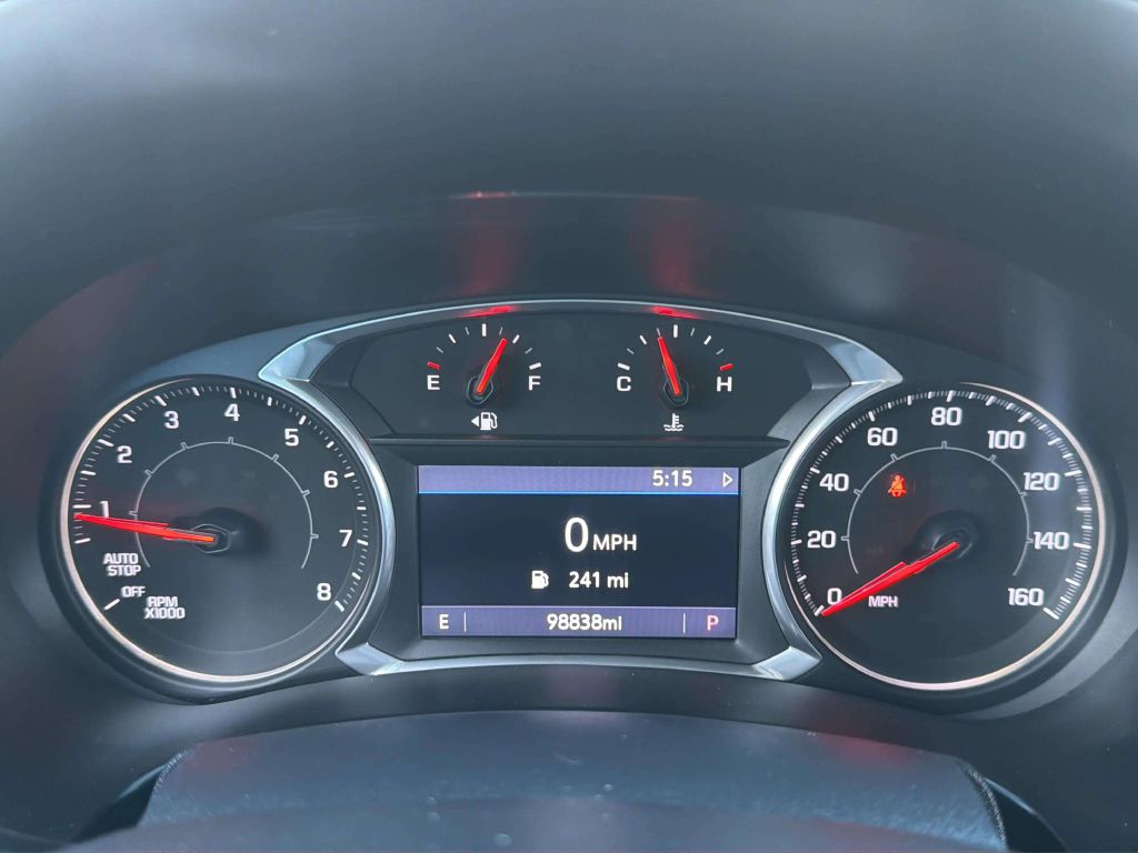 Photo 27 of this GMC TERRAIN