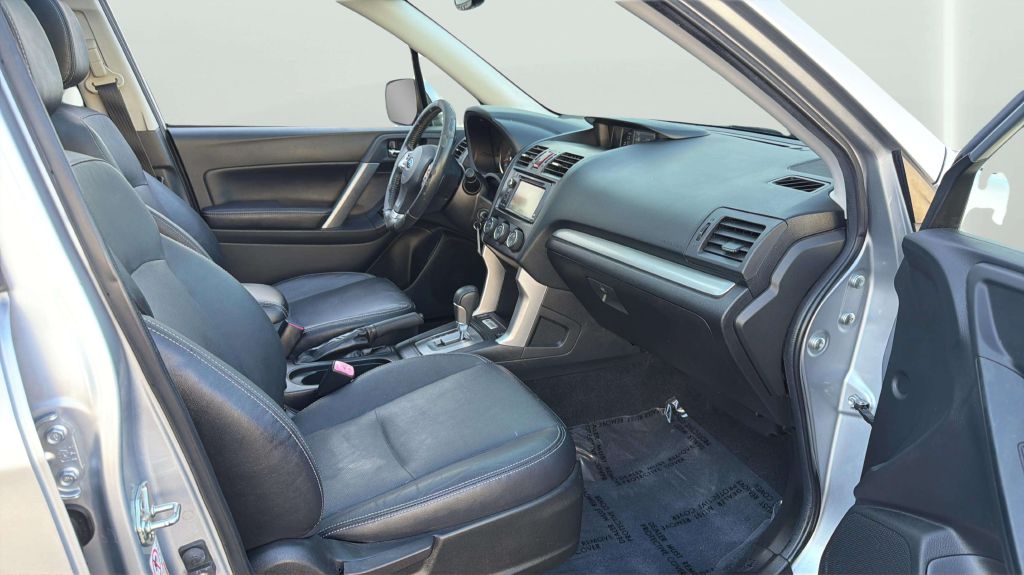 Photo 15 of this SUBARU FORESTER