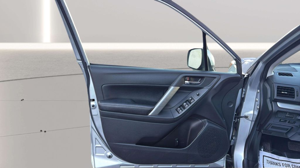 Photo 18 of this SUBARU FORESTER