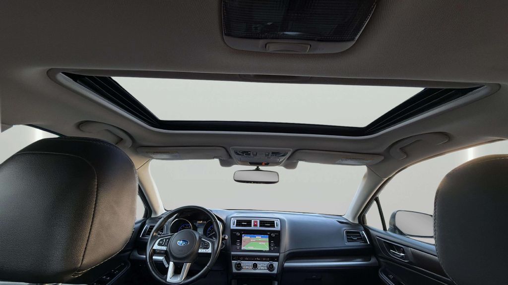Photo 22 of this SUBARU LEGACY